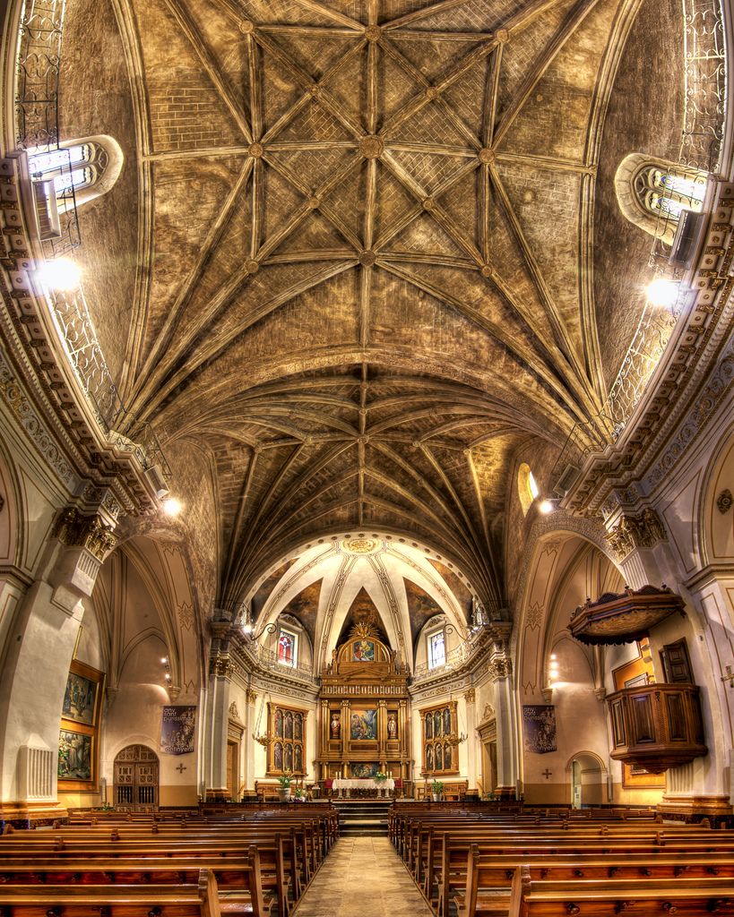 Iglesia Santa Maria de Ontinyent (Vectorama HDR) Fuente: decar66 (Ontinyent).