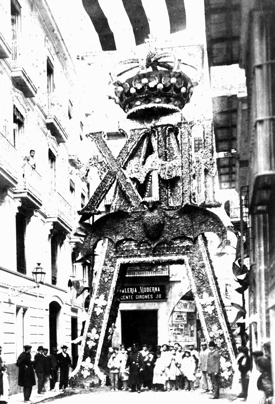Motivos dispuestos para la visita de Alfonso XIII. Fuente: http://valenpedia.lasprovincias.es/