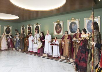 Descubre los Bultos de San Vicente Ferrer y las salas nobles del Colegio Notarial de Valencia