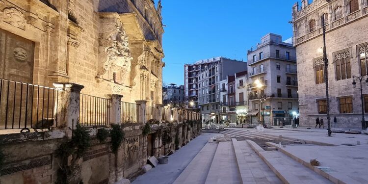 Les Covetes de Sant Joan de Valencia siguen a la espera de que algún día puedan rehabilitarse