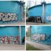 El gasómetro del jardín del Parque Gas Lebon de Valencia, símbolo industrial, lleno de pintadas