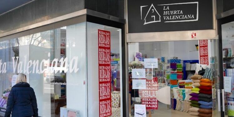 La Huerta Valenciana, la historia de un comercio de Valencia con más de 150 años de vida