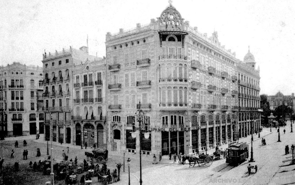 ¿Sabías que el Hotel Reina Victoria es el hotel más antiguo de la ciudad de Valencia?