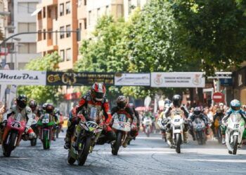 ¿Sabías que una de las carreras de motos urbana más antiguas de España se celebra en Xàtiva?