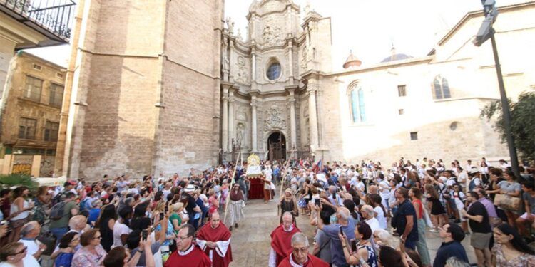 La Asunción de la Virgen, la procesión más antigua de Valencia que se celebra cada 15 de agosto