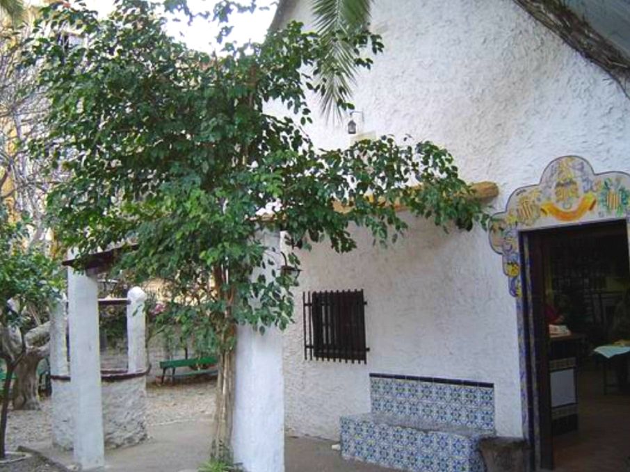 ¿Sabías que en el barrio del Carmen de Valencia había una barraca valenciana?