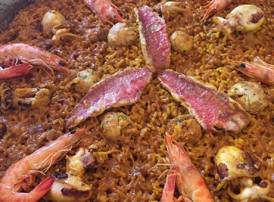 Paella de Cullera, una receta que recoge los productos y la cultura gastronómica de Cullera