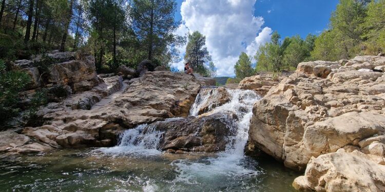 El Charco de Las Lumbres de Chera, un precioso paraje natural en el curso del río Reatillo
