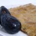 Coca de Sant Joan acompañada de bacores en la plantà de les Fogueres, una rica tradición