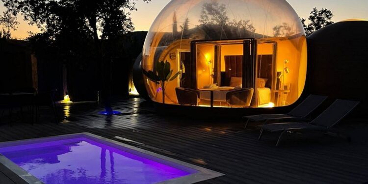 Así es el camping de la Comunitat Valenciana para ver las estrellas desde una burbuja