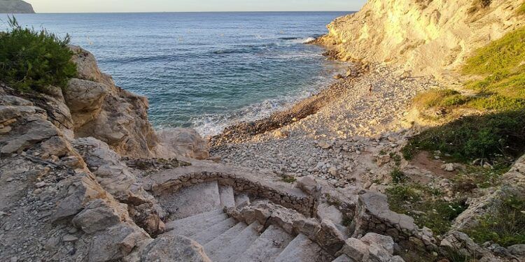 La Cala del Fránces y la Cala Sardinera, dos bellas calas de Xàbia para hacer snorkel