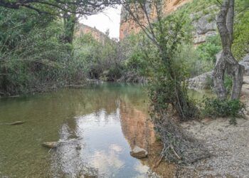La Peña Judía de Chulilla, un rincón mágico del río Turia a su paso por la localidad