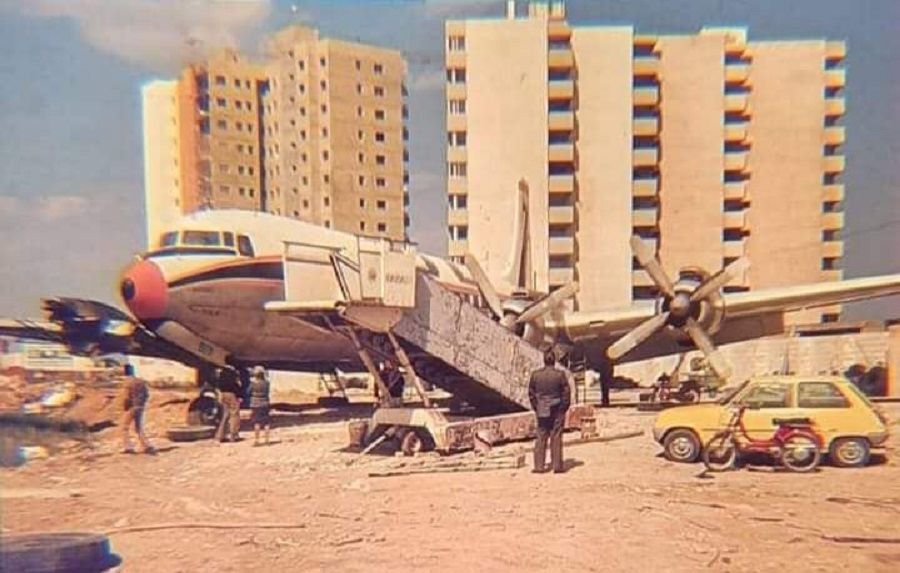 Boite DC-7, el avión-discoteca que hubo junto a la playa de El Puig