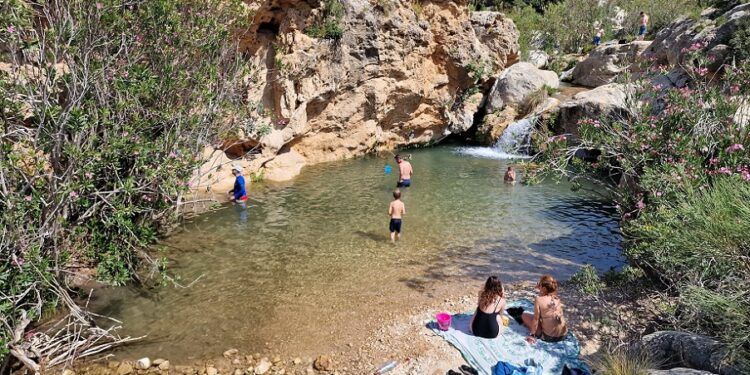 Las mejores rutas de agua en Valencia para darse un buen chapuzón en plena naturaleza