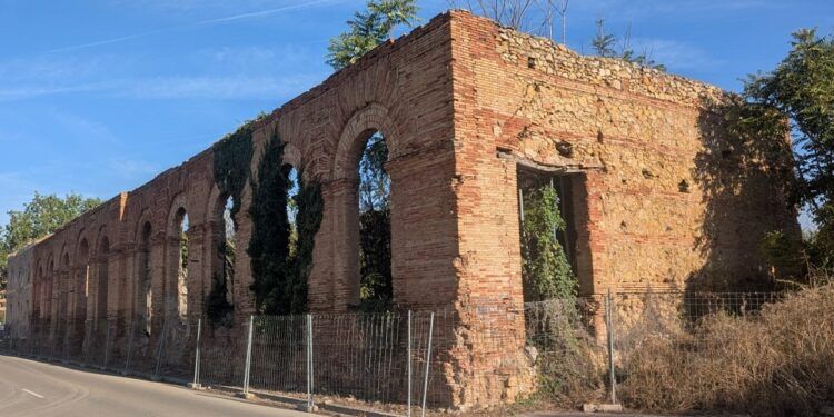 La antigua estación de trenes de Xàtiva, la segunda más antigua de España, seguirá en ruinas