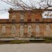 La Estación de FEVE, la ruinosa estación de Nazaret, entra en la lista roja del patrimonio español