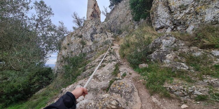 La Senda del Castell, la preciosa ruta de Alfauir que conduce al Castillo de Palma