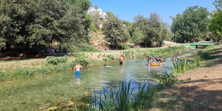 El Paraje Natural del Riu Nou de L´Alcúdia de Crespins, una bella zona de baño en La Costera