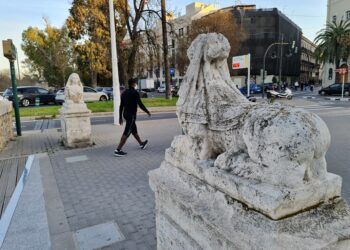 Las Esfinges del Pont de Fusta, unas curiosas esfinges en la ciudad de Valencia