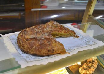 Almoixàvena o Monjàvena, un dulce de origen árabe típico de Xàtiva