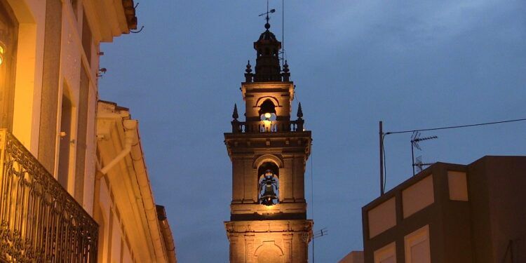 Visitas guiadas nocturnas a la Torre-Campanario de Bétera y al Museo de Campanas