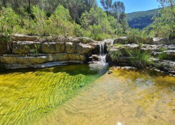 La ruta del agua del río Grande, el río de las Cuevas, una maravilla en la provincia de Valencia