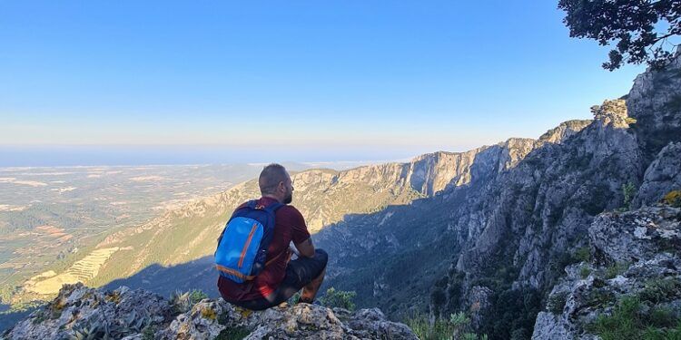 La espectacular ruta del Nevero de la Safor, el Mirador del Circ de la Safor y el Cim de la Safor
