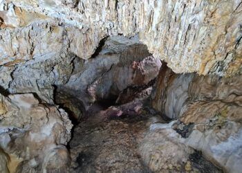 La Cova de les Cent Ungles y la Cova dels Canalons, dos cavidades visitables en Xeresa