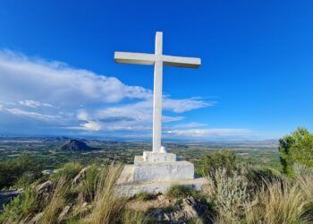 La Ruta de la Serra de la Creu y el Mirador de la Creu de Genovés, el PR-CV 193