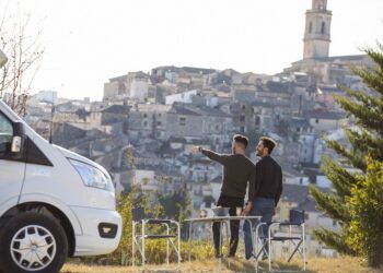 Descubre la Comunitat Valenciana viajando a tu aire en autocaravana