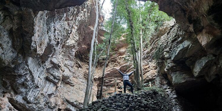 La Cueva de Chirivilla, una pequeña cavidad mágica en Gátova