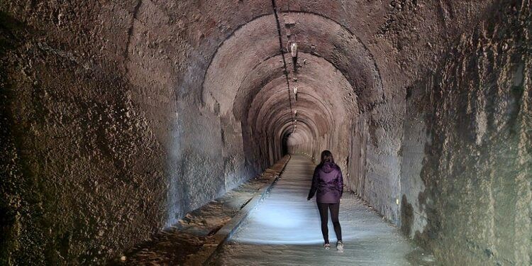 La Vía Verde del Maigmó, una sencilla ruta que cuenta con 6 túneles