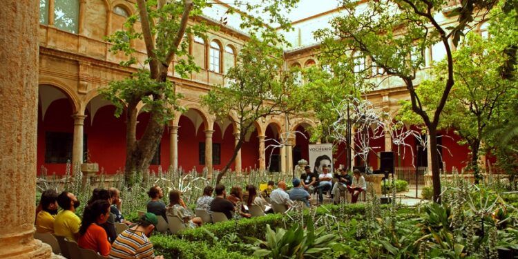 El Festival de Poesía de Valencia vuelve al Centre del Carme con una programación gratuita