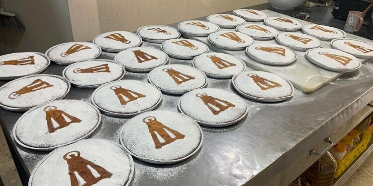 Les Geperudetes, el dulce de calabaza y almendra que rinde homenaje a la Mare de Déu