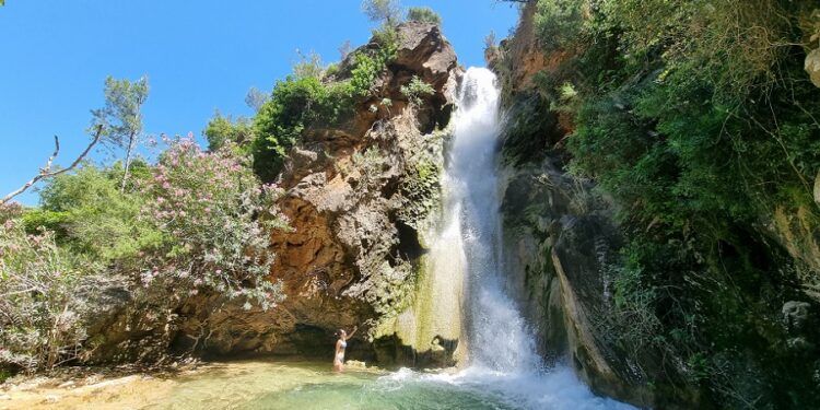 El Salto Pera, la preciosa cascada de Gestalgar ubicada en el curso del barranco del Barco