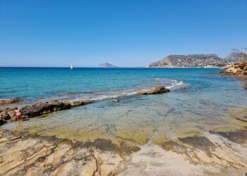 La espectacular ruta costera de Calpe y Benissa, un bello recorrido lleno de playas y calas