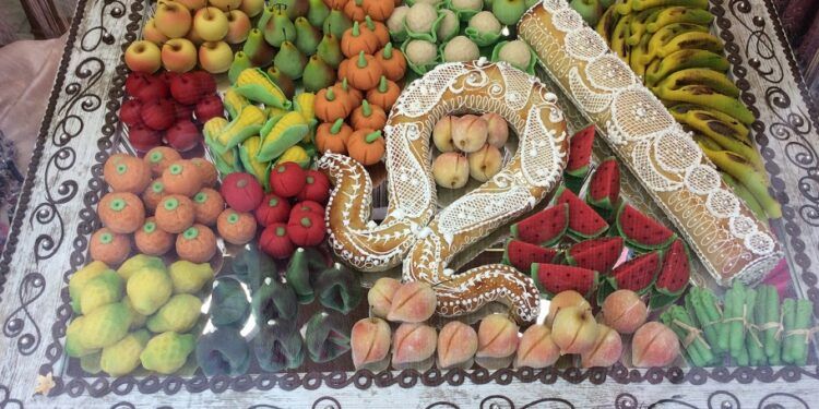 Estos son los premios a la mejor mocadorà y los mejores escaparates por Sant Donís 2022