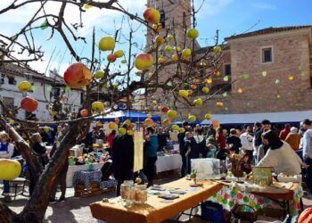 Vallanca celebra la gran Fiesta de la Manzana Esperiega con mercadillo, saraos y ruta de la tapa
