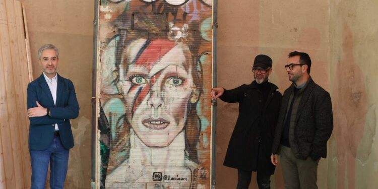 ¿Sabías que el grafiti de David Bowie de Valencia es el primer grafiti indultado en España?