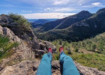 El Picaio de Xeresa desde la Font Nova de Simat, una sencilla ruta por pista forestal