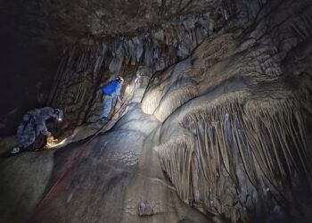 El Avenc de la Planxeta, la maravilla natural de Simat de la Valldigna