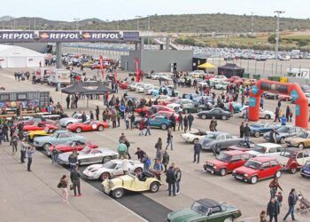 Más de 1000 vehículos clásicos llegan al Circuit Ricardo Tormo con el Racing Legends 2023