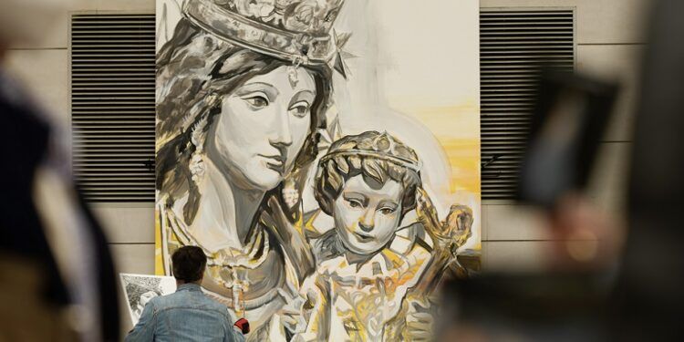 Un pintor hará en directo un gran cuadro de la Mare de Déu en la plaza de la Virgen de Valencia