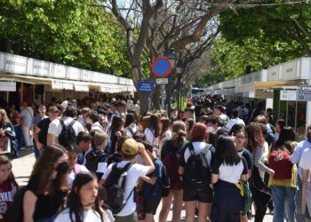 Feria del Libro de Valencia 2023 en los Jardines de Viveros