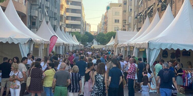 Ontinyent celebra este fin de semana la Fira de Tendes, Tapes i Rock