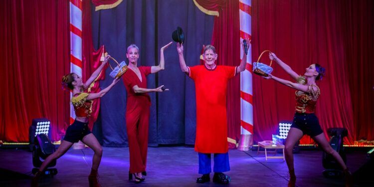 El mítico payaso Fofito presenta en Valencia «Viva el Circo», un circo clásico y tradicional