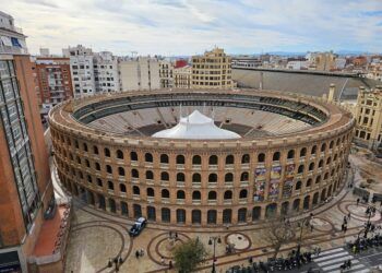 La magia del circo vuelve al interior de la plaza de Toros de Valencia después de 11 años
