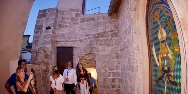 Visitas guiadas nocturnas a los espacios ocultos de la Iglesia de San Nicolás de Valencia
