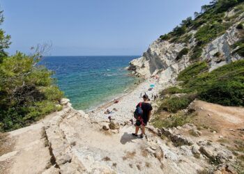 La Cala del Francés de Xàbia, una preciosa calita resguardada entre la Cala Blanca y el Cap Prim