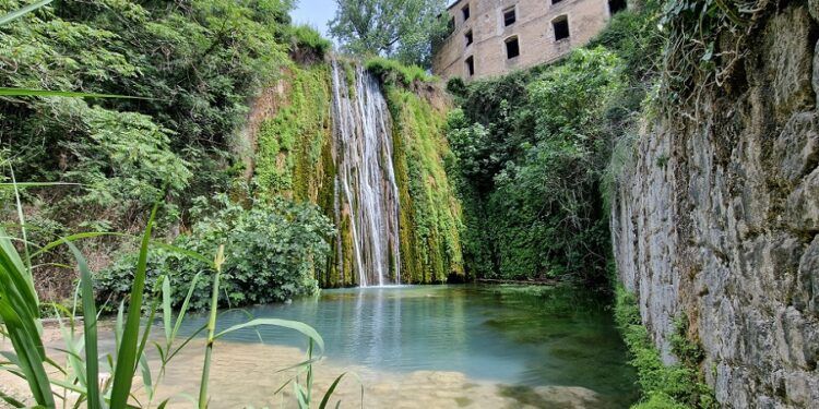 La Cascada del Molinar, el precioso salto de agua de Alcoy en el curso del riu Molinar